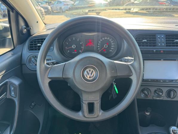Volkswagen Polo V с пробегом 2012 года, цена 589 000 рублей, 283743 км, седан, Автокод Объявления