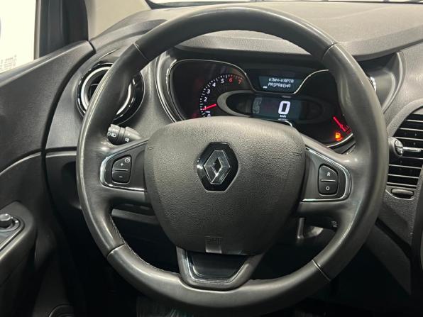Renault Kaptur I с пробегом 2017 года, цена 1 325 000 рублей, 124804 км, внедорожник, Автокод Объявления