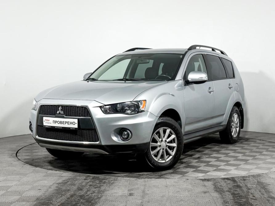 Mitsubishi Outlander II Рестайлинг Санкт-Петербург  - изображение 1