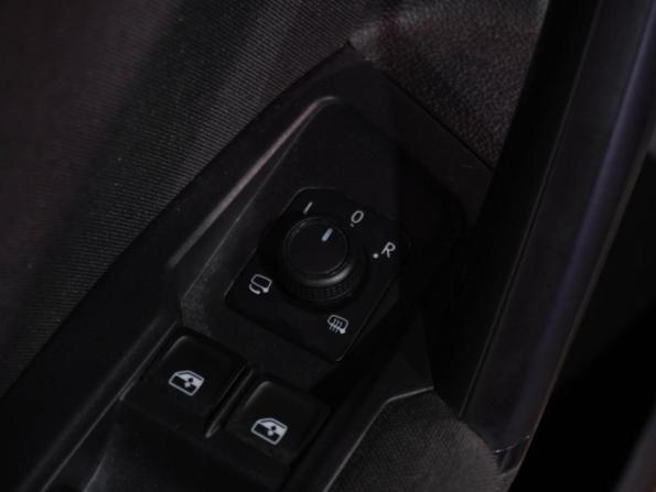 Volkswagen Tiguan II с пробегом 2018 года, цена 3 449 000 рублей, 102276 км, внедорожник, Автокод Объявления