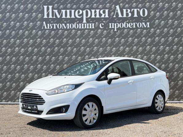 Ford Fiesta Mk6 Рестайлинг с пробегом 2015 года, цена 820 000 рублей, 137400 км, седан, Автокод Объявления