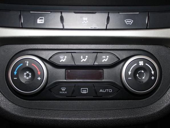 Lada (ВАЗ) Vesta I с пробегом 2018 года, цена 869 900 рублей, 211798 км, универсал, Автокод Объявления