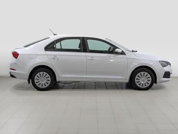 Skoda Rapid II с пробегом 2021 года, цена 1 225 000 рублей, 215521 км, лифтбек, Автокод Объявления