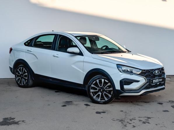 Lada (ВАЗ) Vesta I Рестайлинг (NG) с пробегом 2023 года, цена 1 290 000 рублей, 55000 км, седан, Автокод Объявления