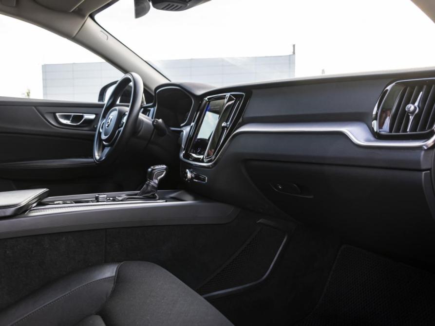 Volvo V60 Cross Country II Москва  - изображение 13