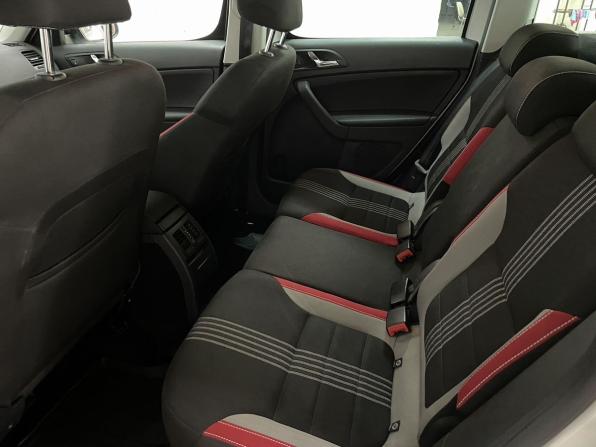 Skoda Yeti I Рестайлинг с пробегом 2017 года, цена 1 270 000 рублей, 211721 км, внедорожник, Автокод Объявления