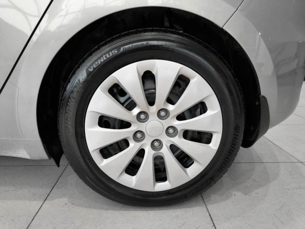 Kia Ceed II Рестайлинг с пробегом 2016 года, цена 1 299 000 рублей, 115525 км, хэтчбек, Автокод Объявления