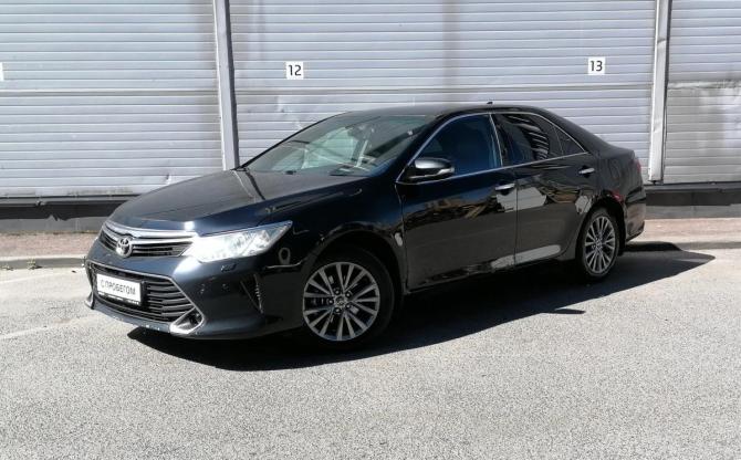 Toyota Camry VII (XV50) Рестайлинг с пробегом 2016 года, цена 1 629 000 рублей, 236332 км, седан, Автокод Объявления
