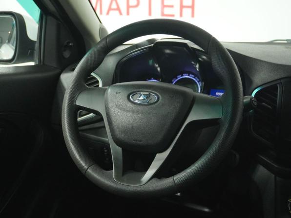 Lada (ВАЗ) XRAY I с пробегом 2018 года, цена 765 000 рублей, 99957 км, хэтчбек, Автокод Объявления