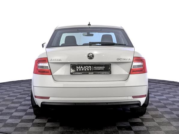 Skoda Octavia III (A7) Рестайлинг с пробегом 2020 года, цена 1 655 000 рублей, 133830 км, лифтбек, Автокод Объявления