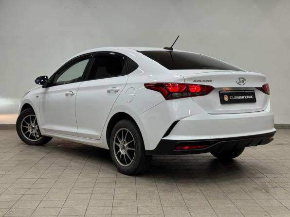 Hyundai Solaris II Рестайлинг с пробегом 2021 года, цена 1 530 000 рублей, 86000 км, седан, Автокод Объявления