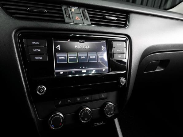 Skoda Octavia III (A7) Рестайлинг с пробегом 2019 года, цена 1 479 000 рублей, 96679 км, лифтбек, Автокод Объявления