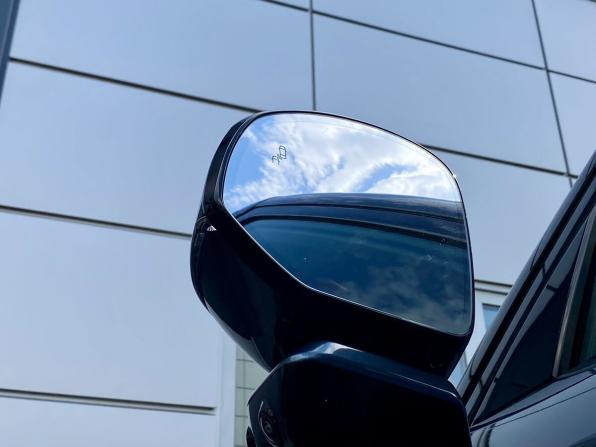 Lynk &amp; Co 900 с пробегом 2025 года, цена 8 190 000 рублей, 30 км, внедорожник, Автокод Объявления