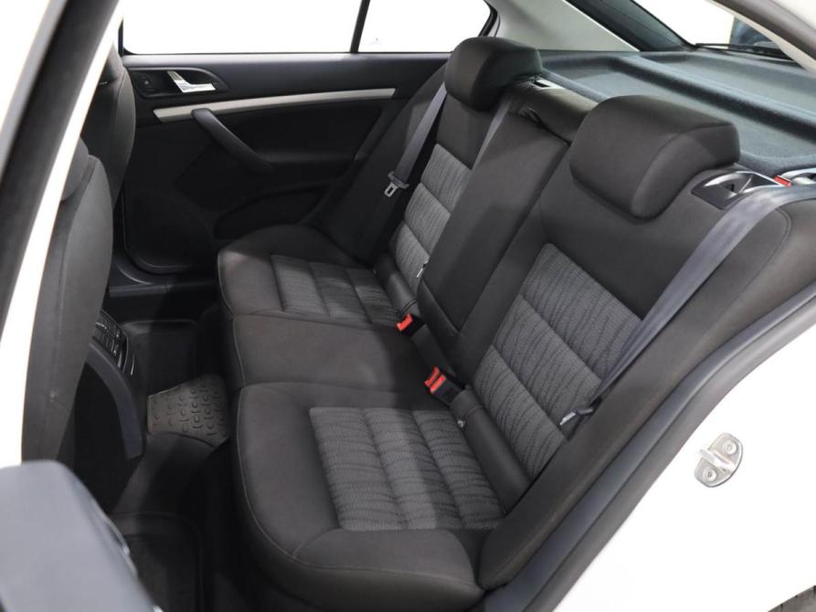 Skoda Octavia II (A5) Рестайлинг Ростов-на-Дону  - изображение 9