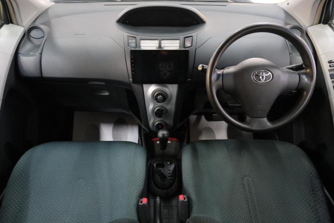 Toyota Vitz II (XP90) с пробегом 2005 года, цена 589 000 рублей, 253000 км, хэтчбек, Автокод Объявления