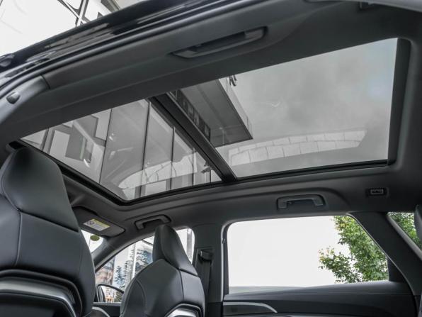 Audi Q5 III с пробегом 2025 года, цена 6 383 800 рублей, 87 км, внедорожник, Автокод Объявления
