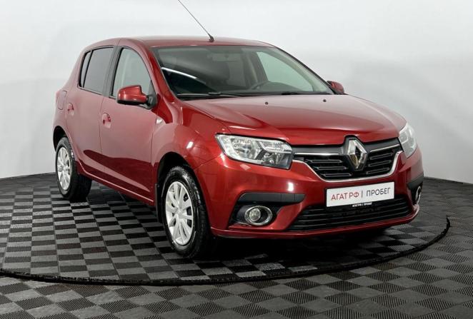 Renault Sandero II с пробегом 2018 года, цена 1 000 000 рублей, 113517 км, хэтчбек, Автокод Объявления