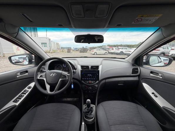 Hyundai Solaris I Рестайлинг с пробегом 2016 года, цена 825 000 рублей, 190800 км, седан, Автокод Объявления