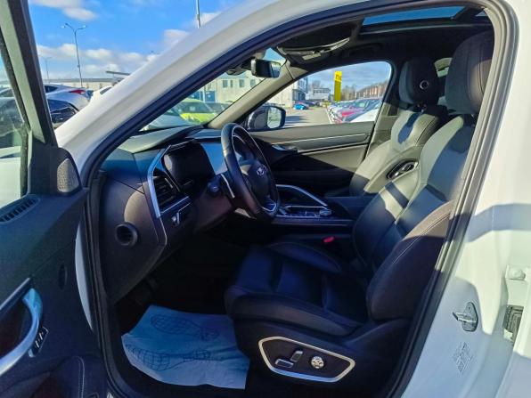 Geely Tugella I Рестайлинг с пробегом 2024 года, цена 2 699 995 рублей, 33989 км, внедорожник, Автокод Объявления