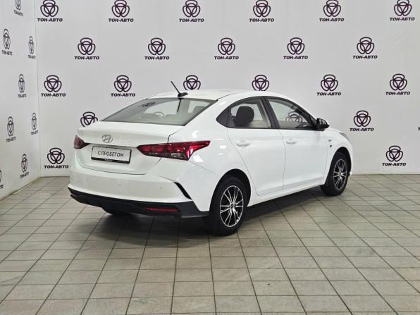 Hyundai Solaris II Рестайлинг с пробегом 2020 года, цена 1 255 000 рублей, 78741 км, седан, Автокод Объявления