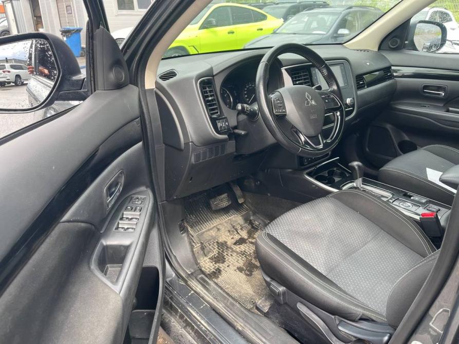 Mitsubishi Outlander III Рестайлинг 3 Санкт-Петербург  - изображение 5