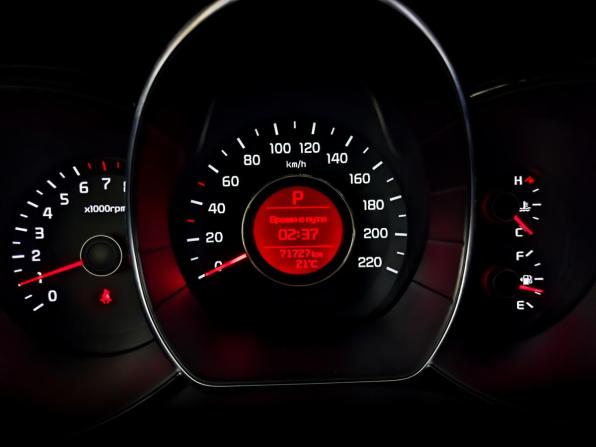 Kia Rio III Рестайлинг с пробегом 2016 года, цена 1 345 000 рублей, 71542 км, седан, Автокод Объявления