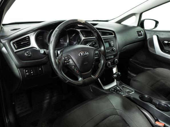Kia Ceed II Рестайлинг с пробегом 2018 года, цена 1 199 585 рублей, 185000 км, универсал, Автокод Объявления