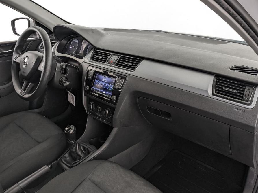 Skoda Rapid I Рестайлинг Москва  - изображение 13