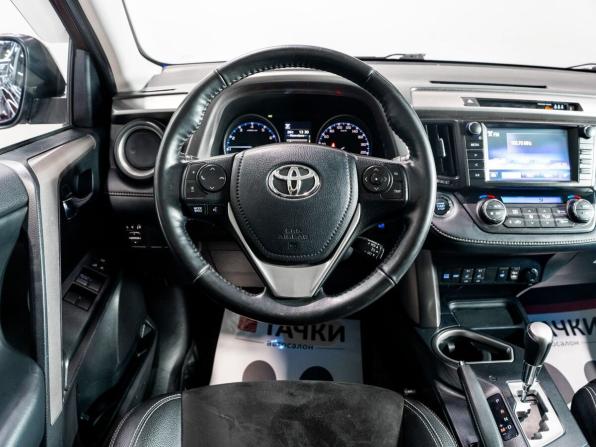 Toyota RAV4 IV (XA40) Рестайлинг с пробегом 2018 года, цена 2 480 000 рублей, 97600 км, внедорожник, Автокод Объявления