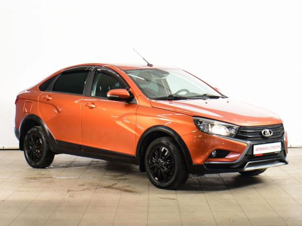 Lada (ВАЗ) Vesta I с пробегом 2018 года, цена 979 000 рублей, 93660 км, седан, Автокод Объявления