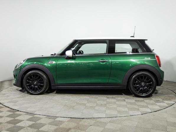 Mini Hatch III (F55/F56) Рестайлинг с пробегом 2021 года, цена 2 199 000 рублей, 70244 км, хэтчбек, Автокод Объявления
