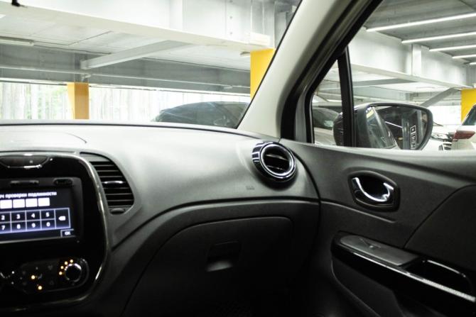 Renault Kaptur I с пробегом 2018 года, цена 1 299 000 рублей, 87703 км, внедорожник, Автокод Объявления