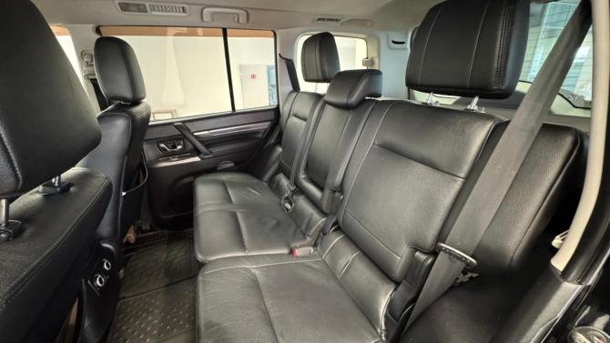 Mitsubishi Pajero IV Рестайлинг 1 с пробегом 2011 года, цена 2 040 000 рублей, 219190 км, внедорожник, Автокод Объявления