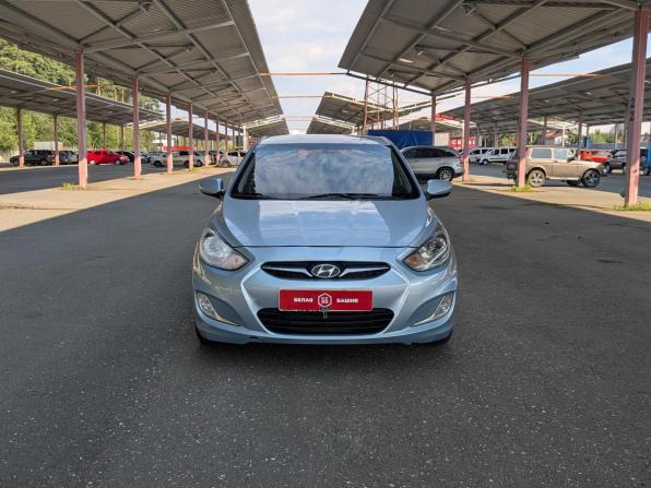Hyundai Solaris I с пробегом 2011 года, цена 648 900 рублей, 242000 км, седан, Автокод Объявления