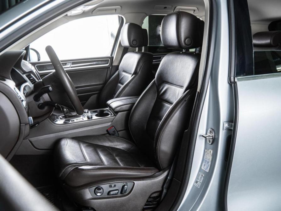 Volkswagen Touareg II Рестайлинг Волгоград  - изображение 12