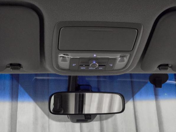 Honda Stepwgn V с пробегом 2016 года, цена 1 775 000 рублей, 101000 км, минивэн, Автокод Объявления