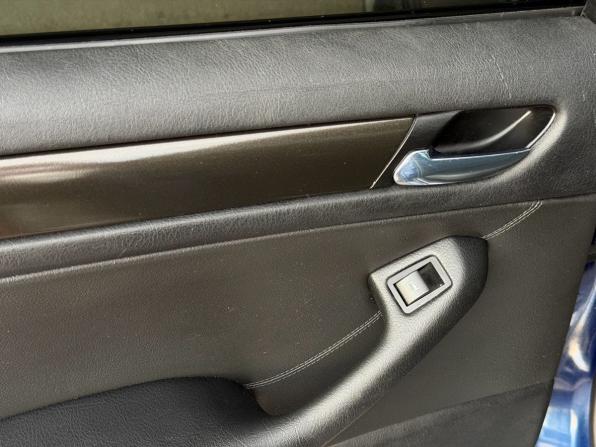 BMW 3 серии IV (E46) Рестайлинг с пробегом 2004 года, цена 699 000 рублей, 260000 км, седан, Автокод Объявления