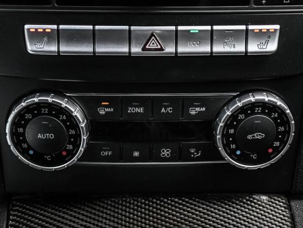 Mercedes-Benz C-Класс III (W204) Рестайлинг с пробегом 2013 года, цена 1 449 000 рублей, 168104 км, седан, Автокод Объявления