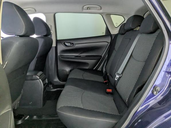 Nissan Tiida II с пробегом 2015 года, цена 1 050 000 рублей, 137295 км, хэтчбек, Автокод Объявления
