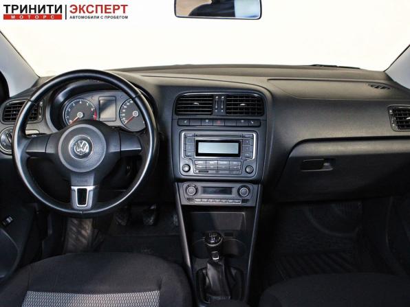 Volkswagen Polo V Рестайлинг с пробегом 2015 года, цена 897 000 рублей, 172913 км, седан, Автокод Объявления