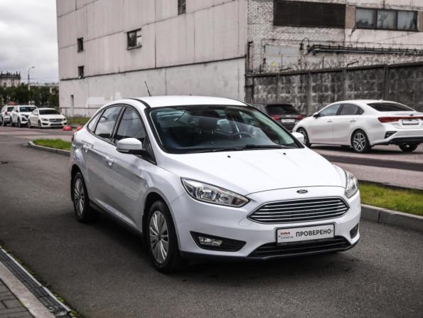 Ford Focus III Рестайлинг с пробегом 2018 года, цена 1 239 000 рублей, 62033 км, седан, Автокод Объявления