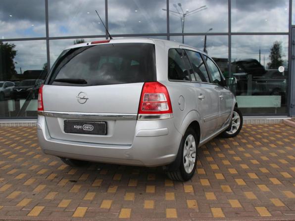 Opel Zafira B Рестайлинг с пробегом 2011 года, цена 740 000 рублей, 149000 км, компактвэн, Автокод Объявления