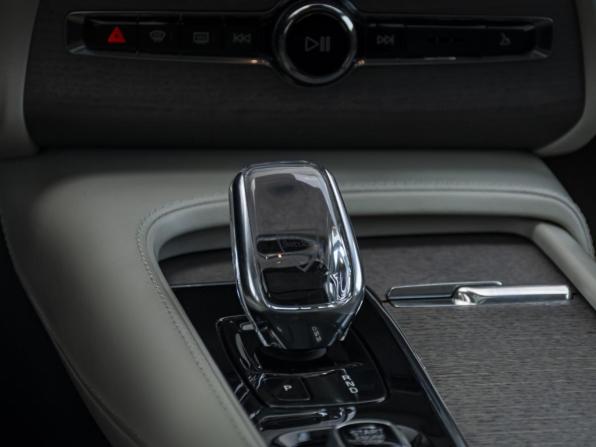Volvo XC90 II Рестайлинг 1 с пробегом 2020 года, цена 4 979 000 рублей, 134000 км, внедорожник, Автокод Объявления