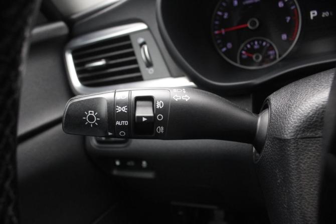 Kia Optima IV Рестайлинг с пробегом 2019 года, цена 1 745 000 рублей, 186851 км, седан, Автокод Объявления
