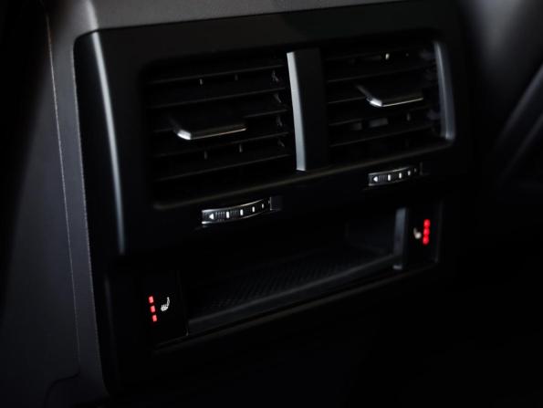 Volkswagen Touareg III с пробегом 2021 года, цена 4 749 000 рублей, 146658 км, внедорожник, Автокод Объявления