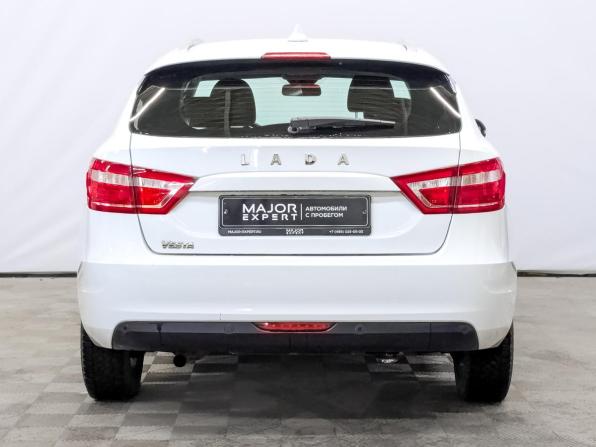 Lada (ВАЗ) Vesta I с пробегом 2021 года, цена 930 000 рублей, 112172 км, универсал, Автокод Объявления