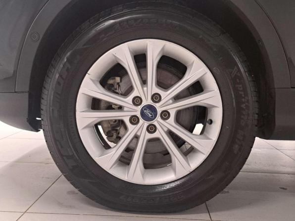 Ford Kuga II Рестайлинг с пробегом 2017 года, цена 1 580 000 рублей, 167777 км, внедорожник, Автокод Объявления