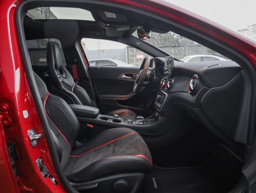 Mercedes-Benz GLA AMG I (X156) Рестайлинг Санкт-Петербург  - изображение 30