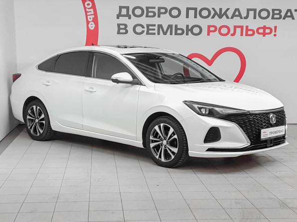 Changan Eado Plus с пробегом 2023 года, цена 1 635 000 рублей, 41600 км, седан, Автокод Объявления