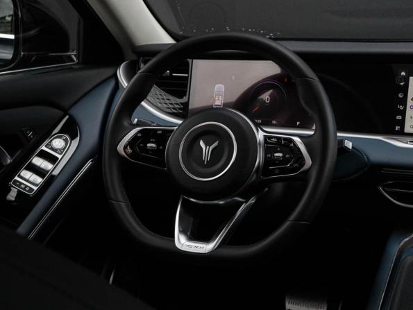 Voyah Free I Рестайлинг с пробегом 2023 года, цена 4 490 000 рублей, 24726 км, внедорожник, Автокод Объявления